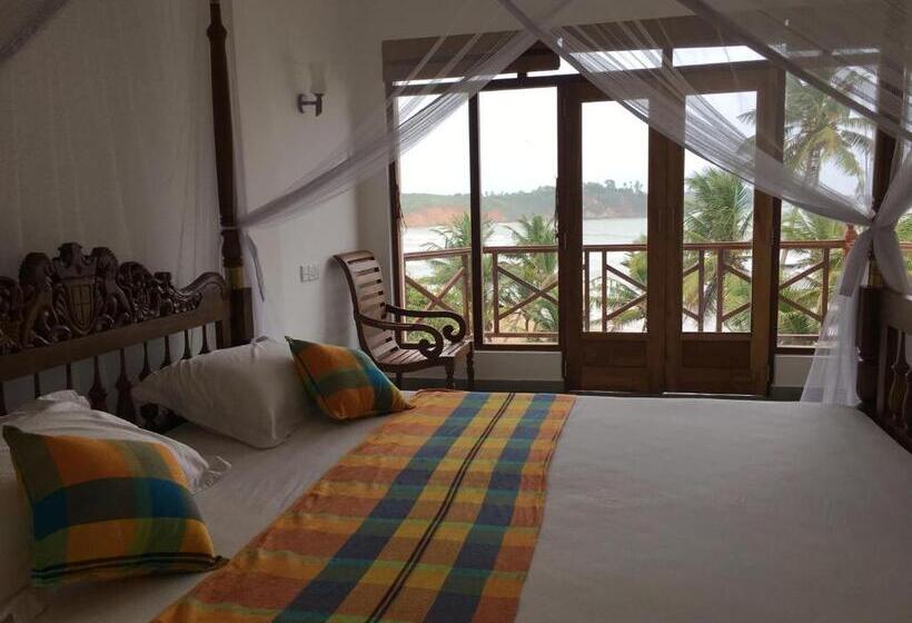 Номер Deluxe Вид на Море с Балконом, Aussie Swiss