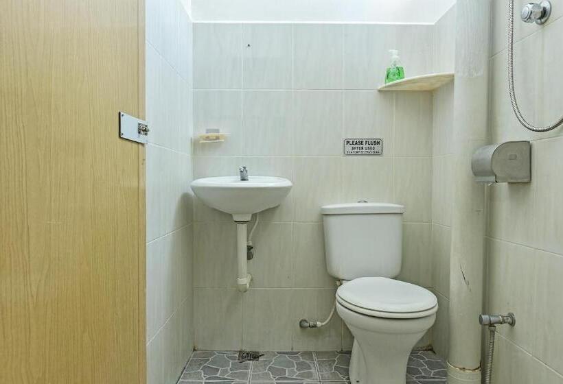 Номер Deluxe, Oyo 90734 Tata Inn