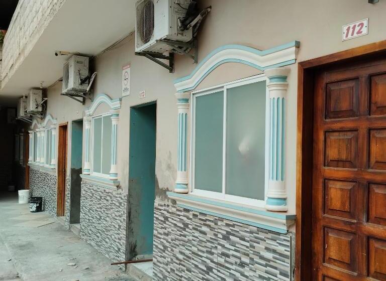 Семейный Номер, Hostal Familiar