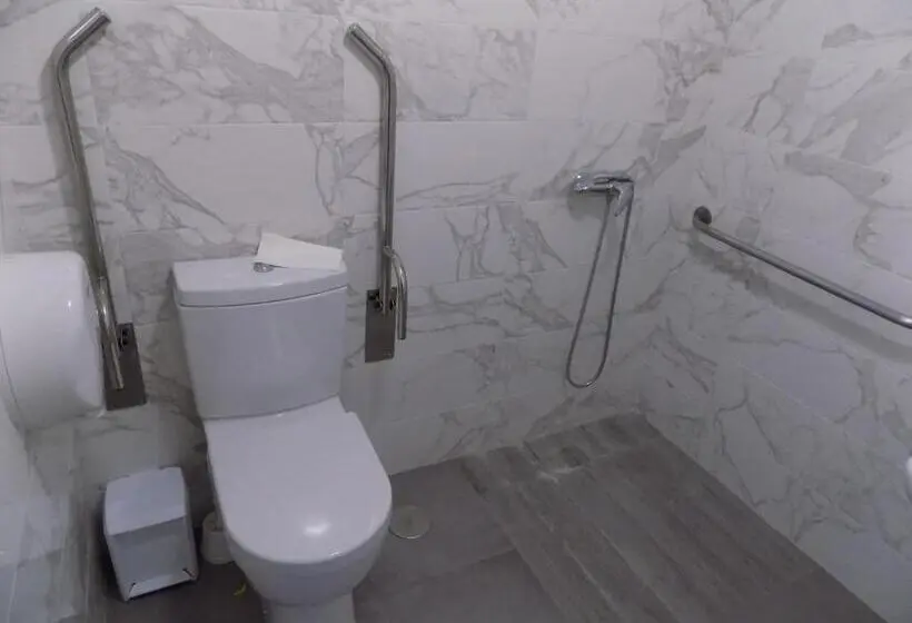 身障者適用シングルルーム, Albergue De São Bento