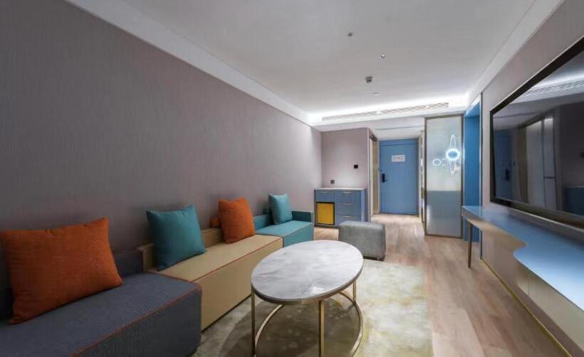 سوییت, Manxin Hotel Guangzhou Baiyun Airport Branch
