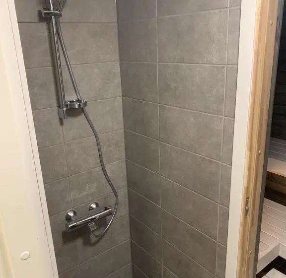 Standard Yhden Hengen Huone Jaettu Kylpyhuone, Motel  69 Lovisa