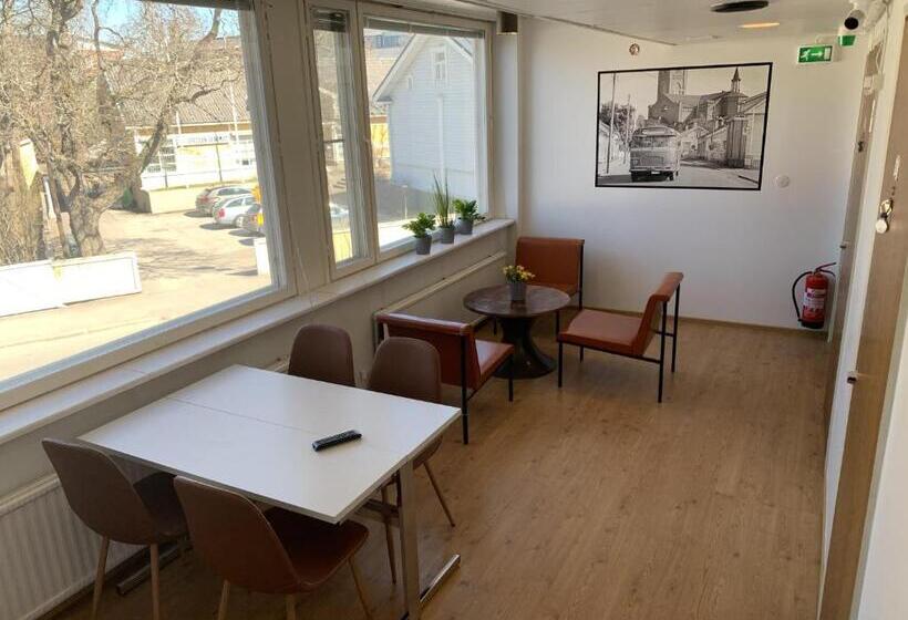 带共用浴室的标准房间, Motel  69 Lovisa