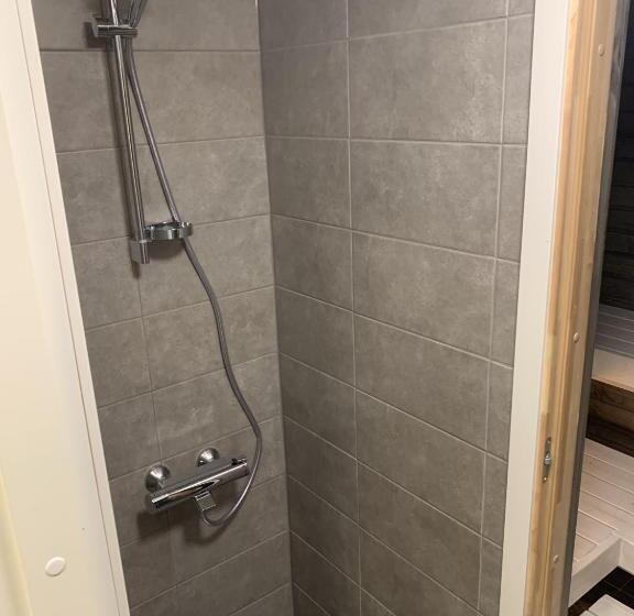 带共用浴室的标准房间, Motel  69 Lovisa