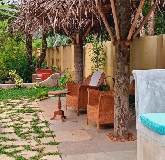 발코니가 있는 스위트, Marari Beach Bungalow Resort Alleppey