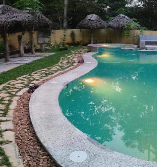 발코니가 있는 스위트, Marari Beach Bungalow Resort Alleppey