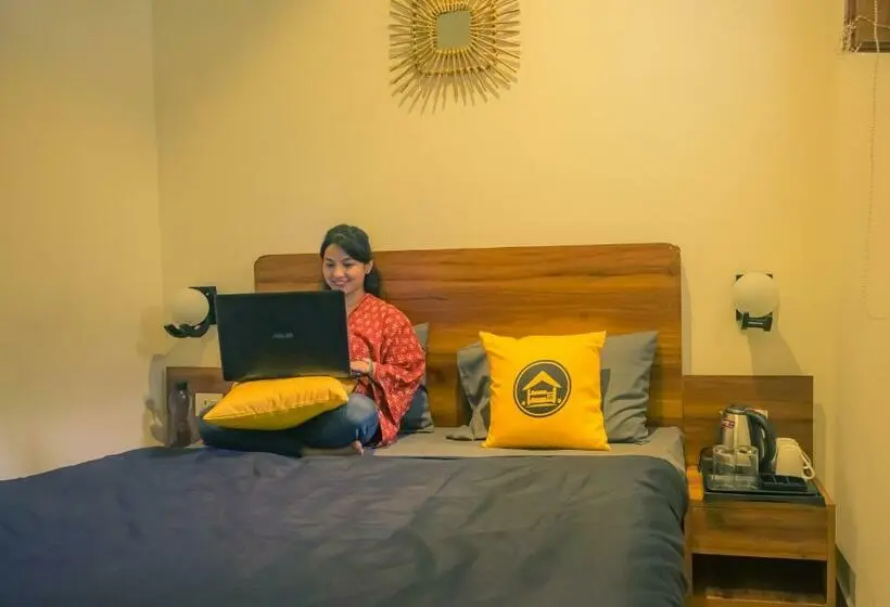デラックスルーム, The Hosteller Jeolikote