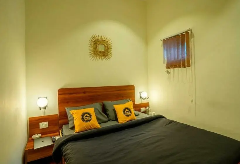 デラックスルーム, The Hosteller Jeolikote
