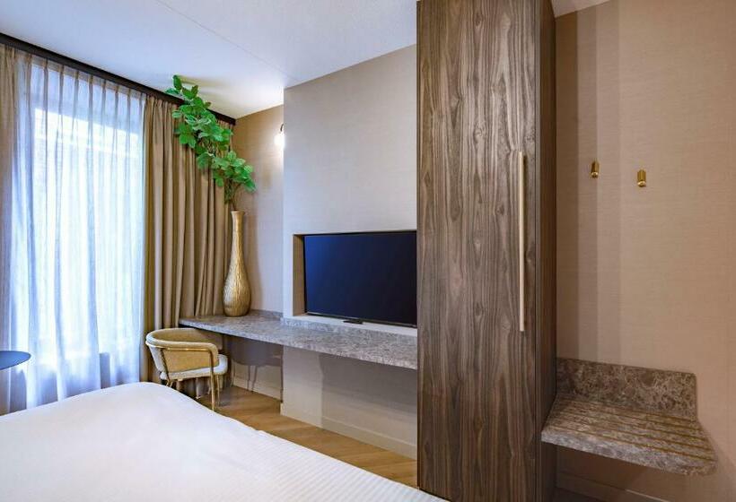 Номер Deluxe, Breathe Hotel Leiden