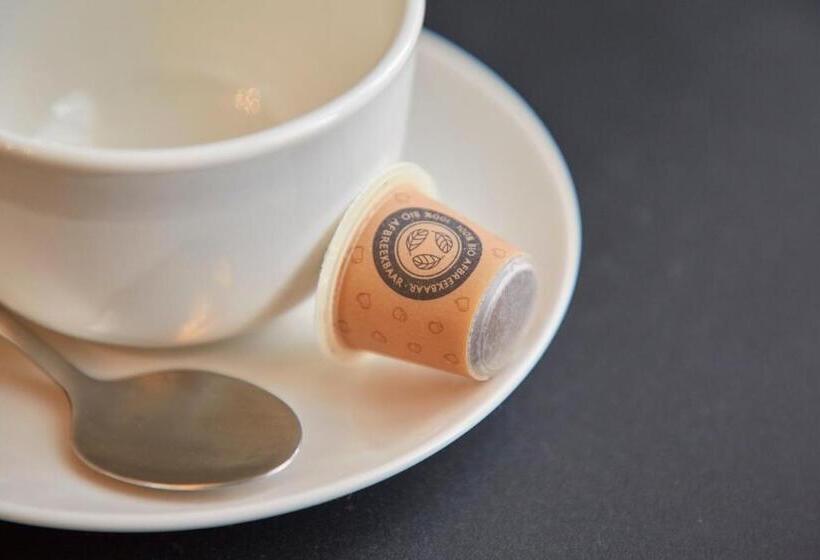 디럭스 룸, Breathe Hotel Leiden