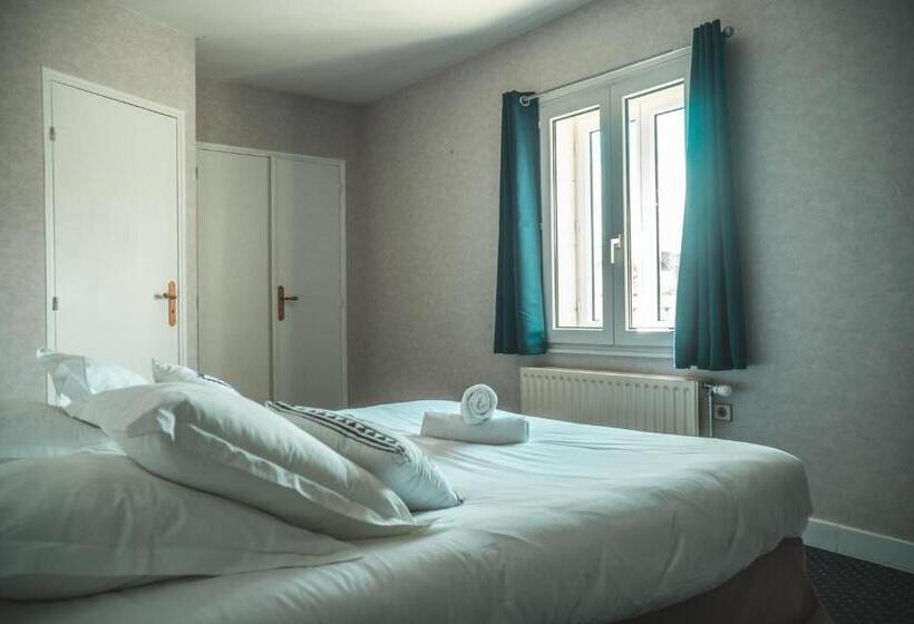 غرفة سوبيريور, Du Moulin