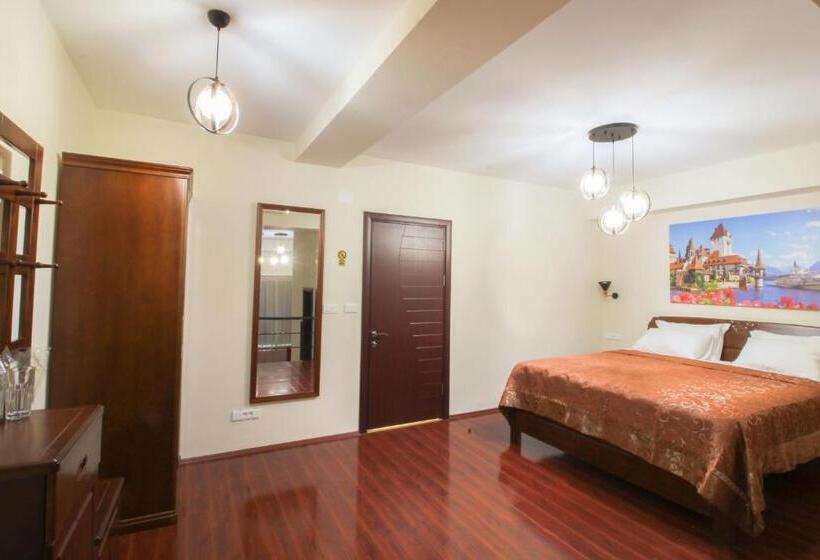 آپارتمان 1 خوابه, International Ohrid