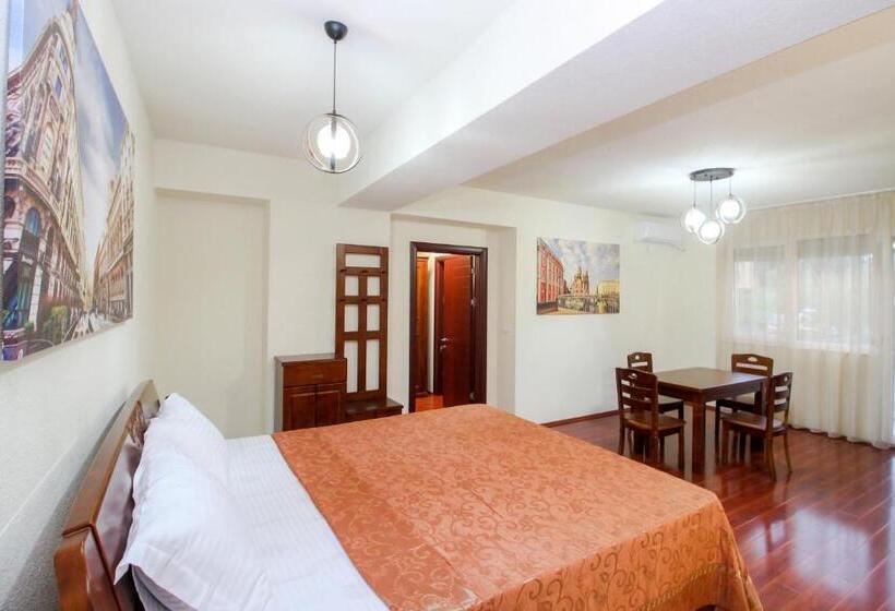 آپارتمان 2 خوابه, International Ohrid