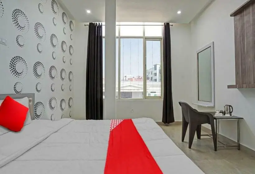 اتاق لوکس سه تخته, Oyo Flagship 80829 Sidhi