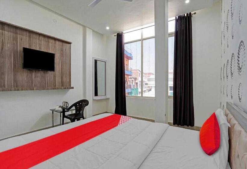 اتاق کلاسیک سه تخته, Oyo Flagship 80829 Sidhi