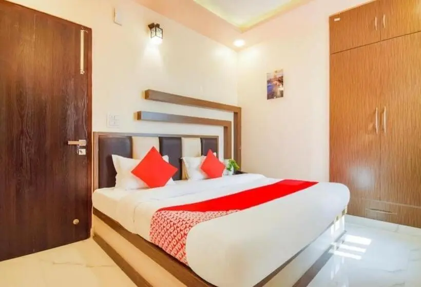 Deluxe Room, Classico Inn