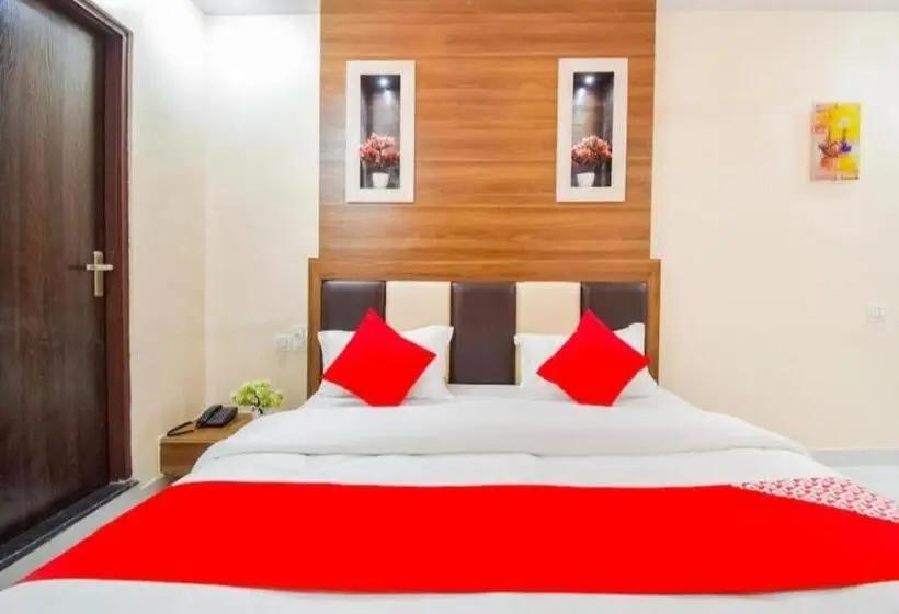 Deluxe Room, Classico Inn