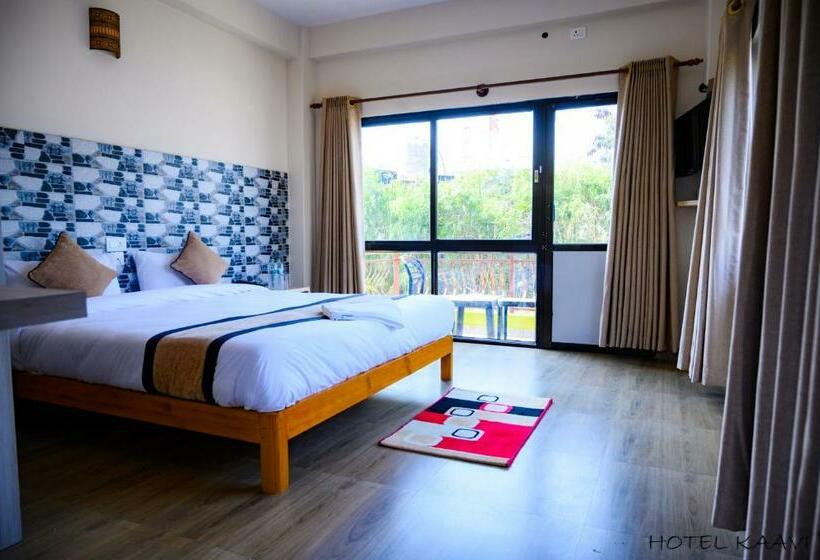 اتاق لوکس, Kaavi