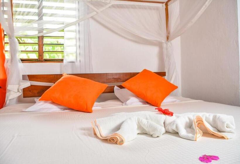 اتاق خانوادگی, A Casa Di Giorgia Lodge Nosy Be Andilana