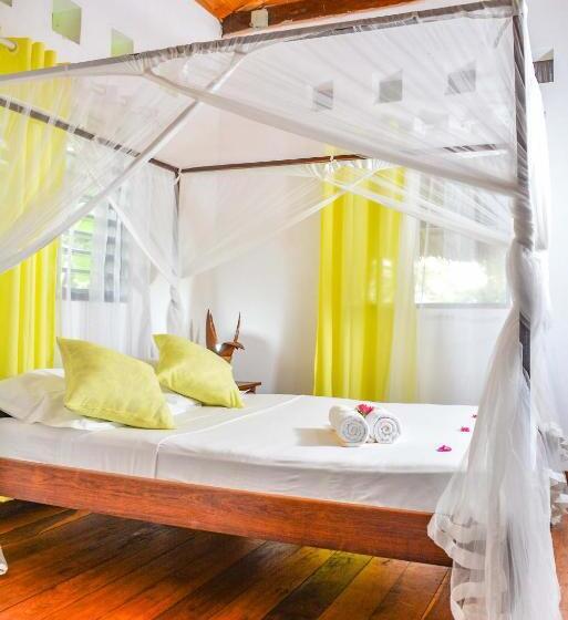 اتاق خانوادگی, A Casa Di Giorgia Lodge Nosy Be Andilana