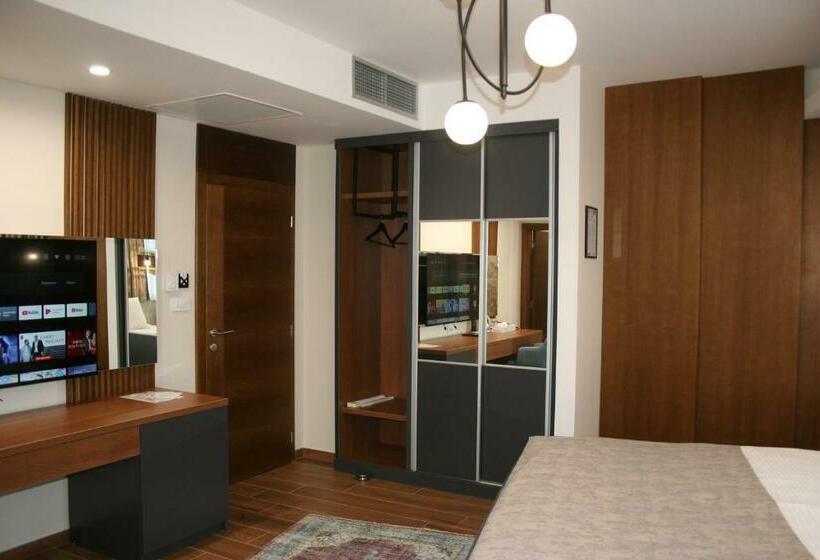 آپارتمان سوپریور 1 خوابه, La More