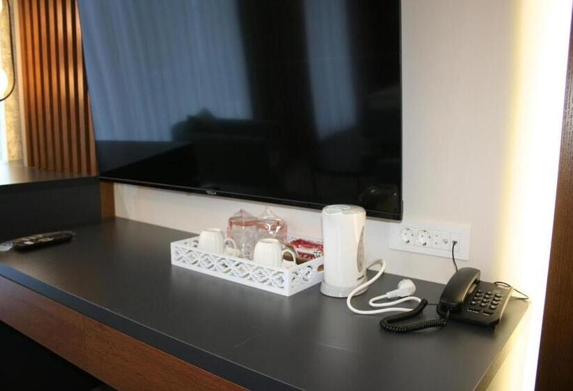 آپارتمان 1 خوابه, La More