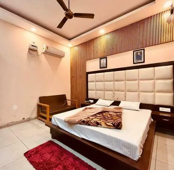 Chambre Deluxe Individuelle, The Miraj