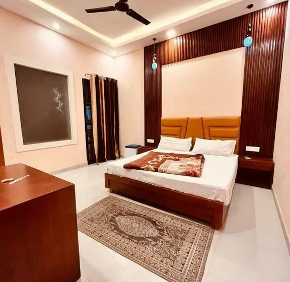 Chambre Deluxe Individuelle, The Miraj