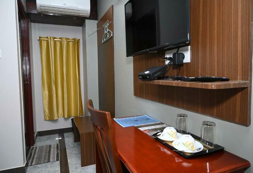 豪华房间, Costa Land