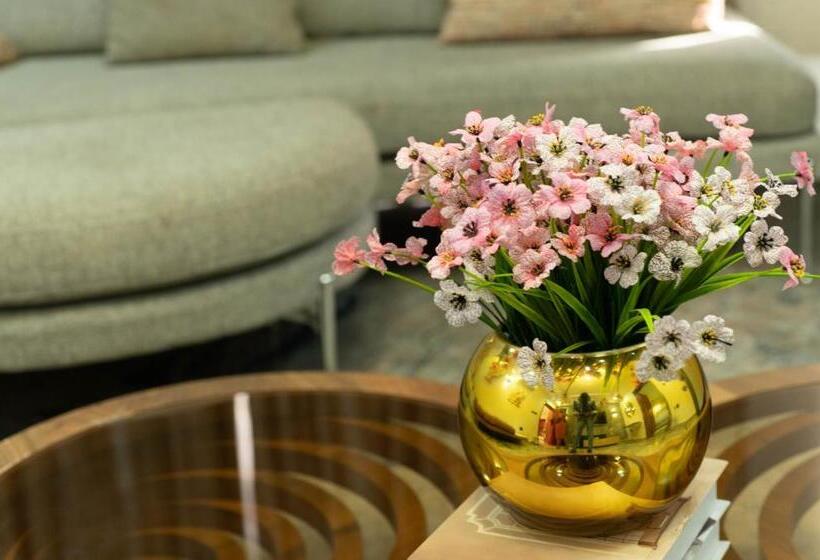 آپارتمان 2 خوابه, Yanna Apartment By Khaliques