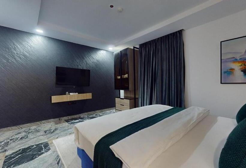 سوییت, Yanna Apartment By Khaliques