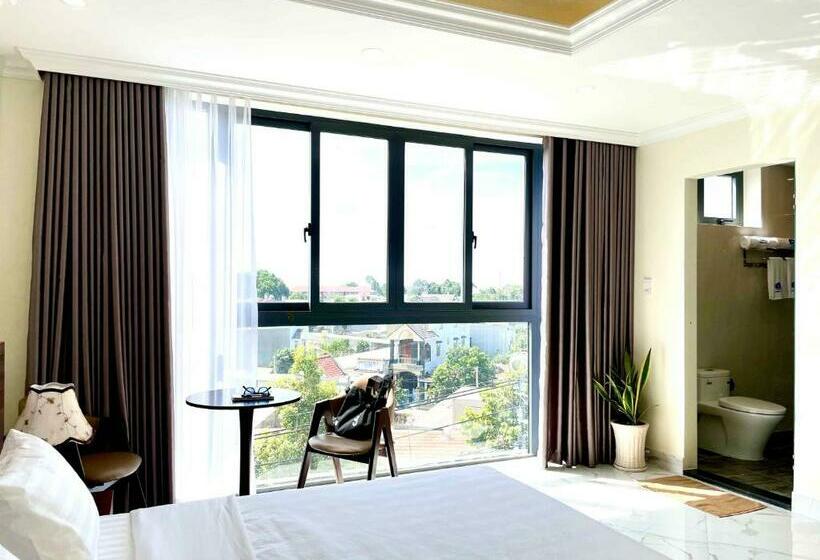 سوییت لوکس, Hoàng Triều Hotel   Marina Bình Dương