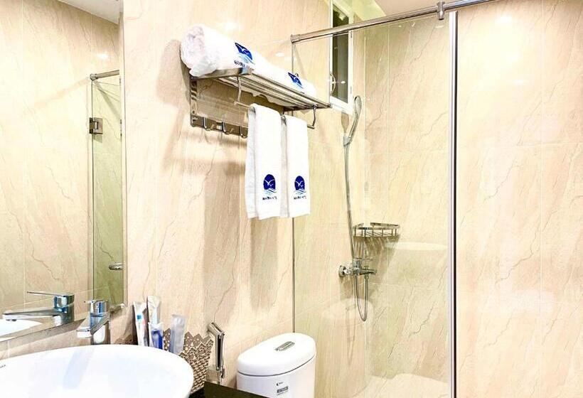 اتاق کلاسیک سه تخته, Hoàng Triều Hotel   Marina Bình Dương