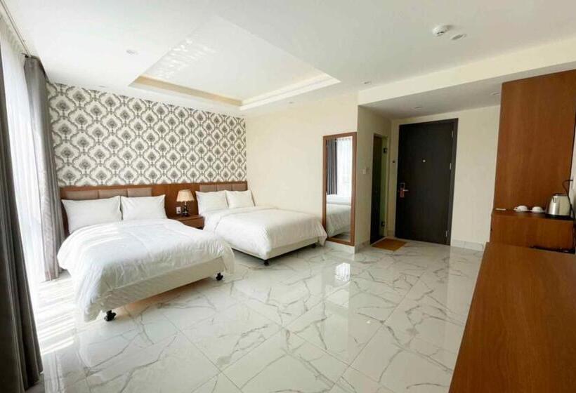 اتاق لوکس, Hoàng Triều Hotel   Marina Bình Dương