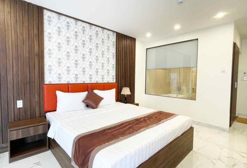 سوییت سوپریور, Hoàng Triều Hotel   Marina Bình Dương