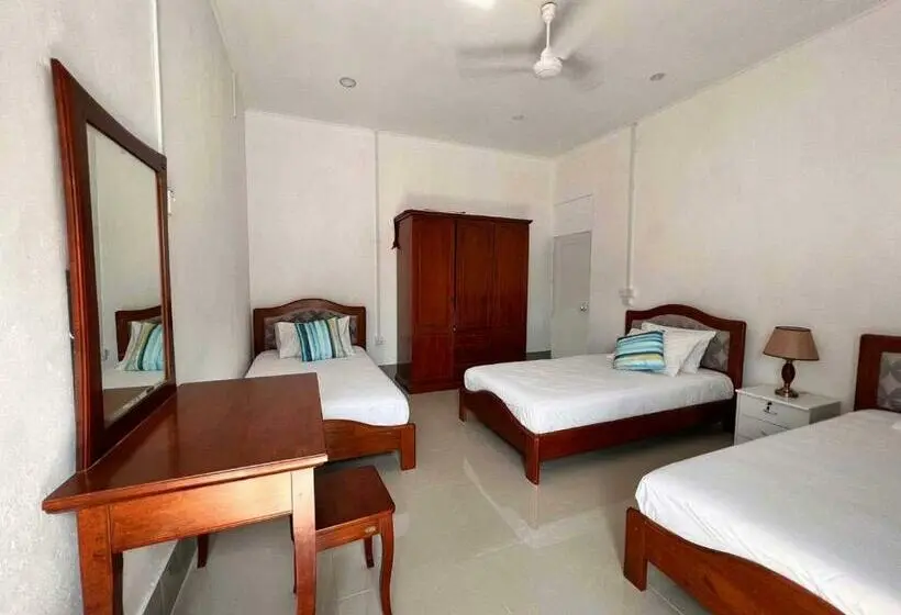 اتاق لوکس خانوادگی, Gaskara Guesthouse