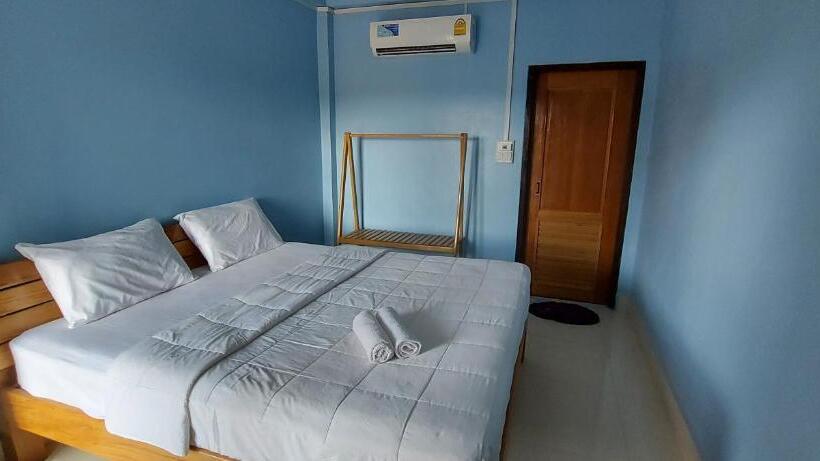 غرفة قياسية, Phosy Thalang Laos