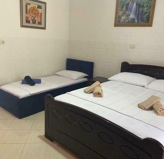 اتاق ساده سه‌ نفره, Vila Avni Likometi