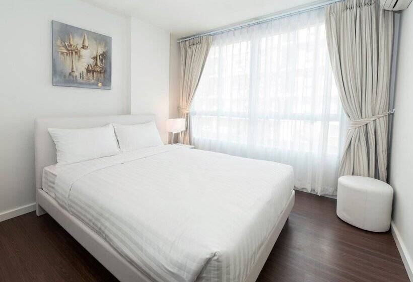 Studio Standard, First Choice Suites