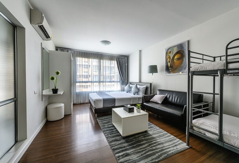 Cameră Familiară, First Choice Suites