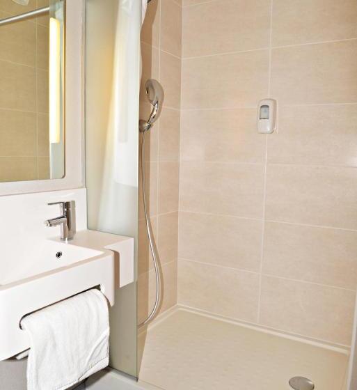 غرفة عائلية, B&b Hotel Alès   Pôle Mécanique