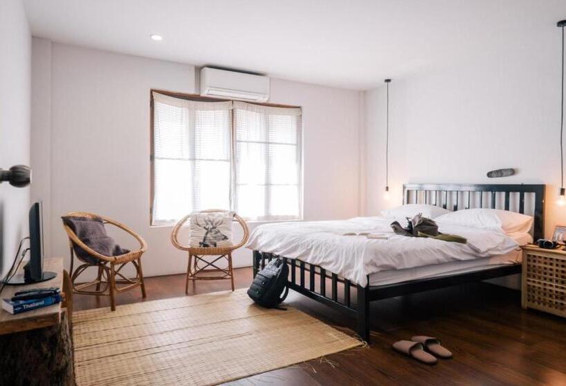 Номер Стандарт, Happynest Inspiring Hostel