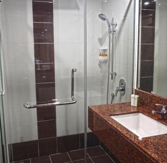 Quarto Superior com Vistas, Hig