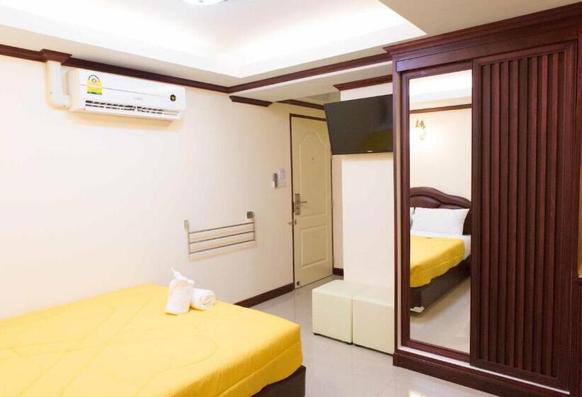 スーペリアールーム, Honey House 3