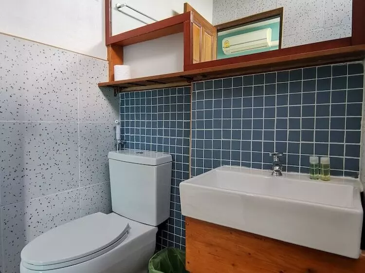 اتاق لوکس با بالکن, Kamala Beach Residence Sha Extra Plus