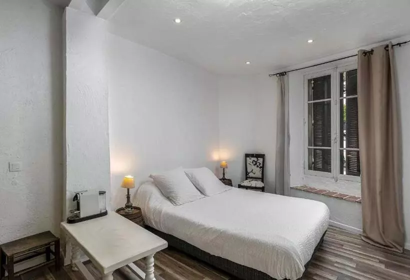 سوئیت کلاسیک, Maison Carles Bnb