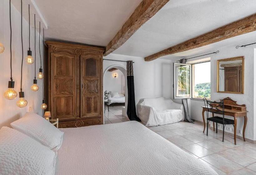 شقة سوبريور غرفة واحدة, Maison Carles Bnb