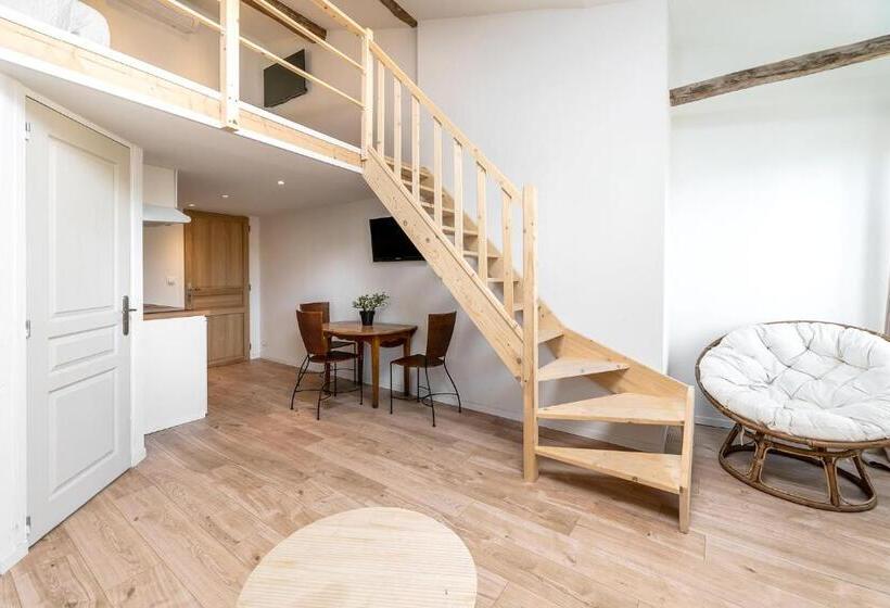 جناح عائلي, Maison Carles Bnb