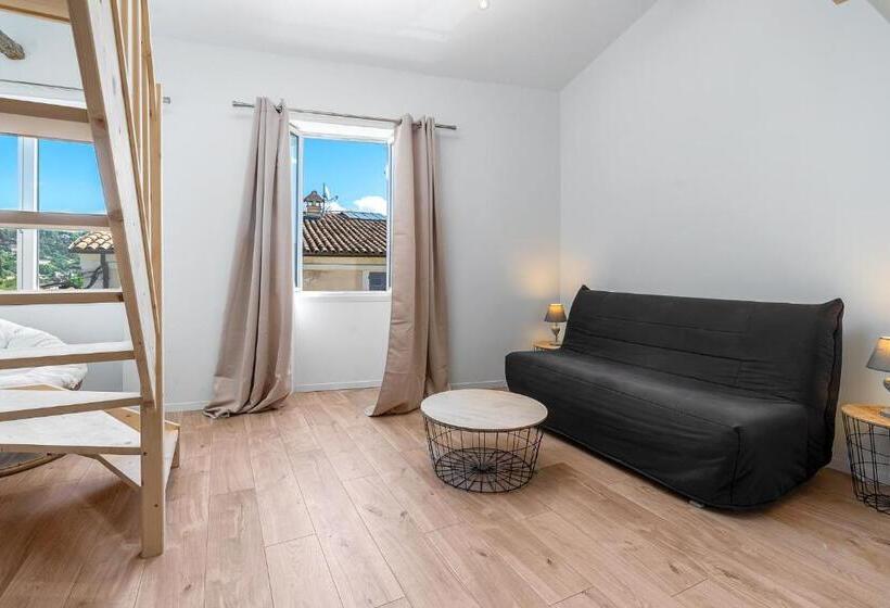 جناح عائلي, Maison Carles Bnb