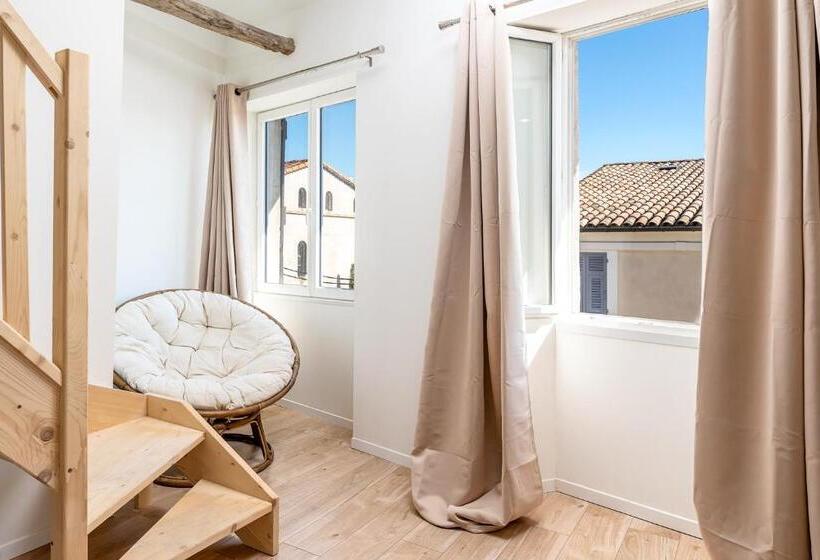 جناح عائلي, Maison Carles Bnb